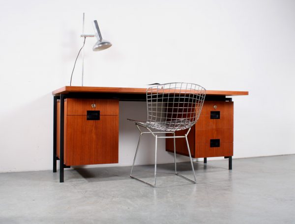 Bureau Pastoe Desk design Cees Braakman