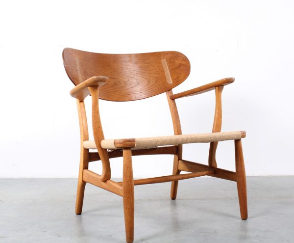 CH22 Hans Wegner chair design fauteuil jaren 50
