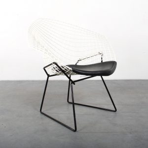 Diamond chair design Harry Bertoia Knoll fauteuil
