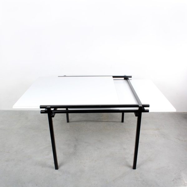 Dutch design extendable dining table