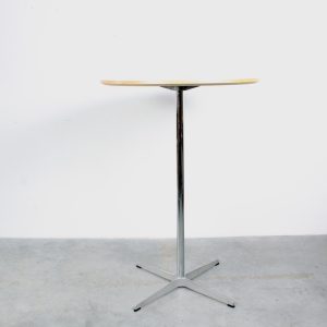 Arne Jacobsen high table FH