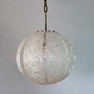 Pendant glass bulb lamp