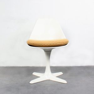 Maurice Burke chair Arkana