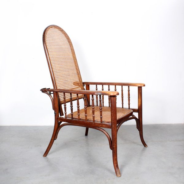 Thonet lounge chair