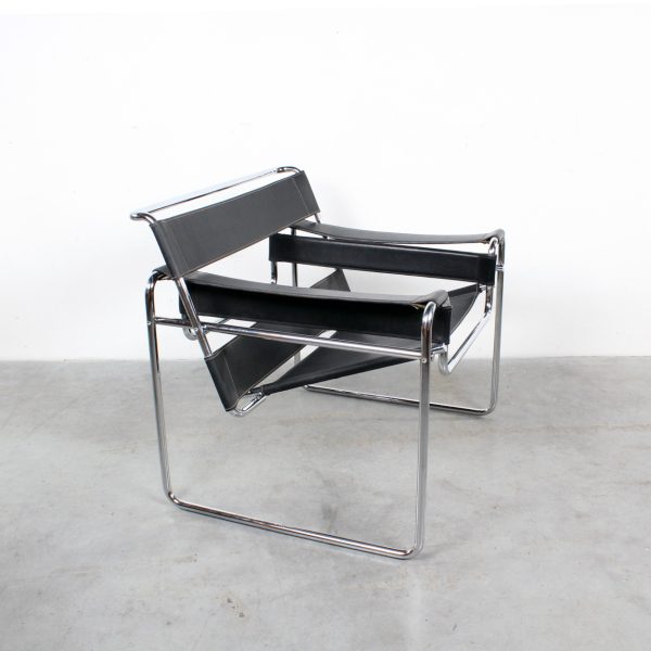Marcel Breuer lounge chair Wassily