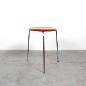 Arne Jacobsen Dot